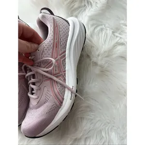 Asics Women's Gel Contend 9 Running Shoe size 7.5 thumbnail 2