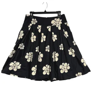 Vintage GAP 6 Black‎ Floral Embroidered 100% Cotton A-Line Mini Skirt Twee Cute thumbnail 1