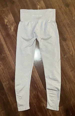 Grey NVGTN leggings size Small  thumbnail 5