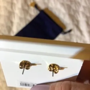 Tory Burch Gold Logo Stud Earrings Hexagon Emblem NWT thumbnail 5