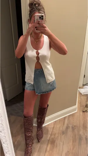 White Cut Out Top Size L thumbnail 2