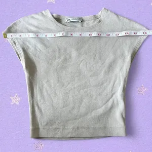 Zara Women's Cream Crop-top thumbnail 4