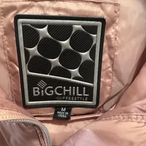Big Chill Women's Packable Puffer Pink Jacket Mid weight , Sizes M Size M thumbnail 2