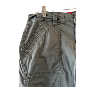 Unionbay Gray Cargo Hiking Shorts Women Sz 4 thumbnail 7