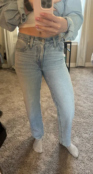 Levi’s Baggy Jeans thumbnail 1