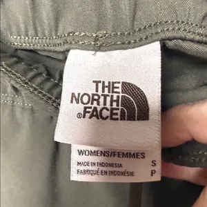 The North Face olive green pull on wear everywhere straight leg pants sz Sm thumbnail 8