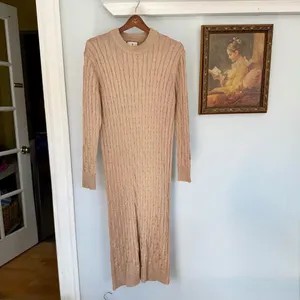 Tuckernuck Gold Metallic Cable Knit Long Sleeve‎ Midi Dress size Medium thumbnail 6