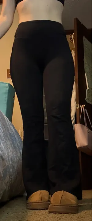 Zenana Flare leggings thumbnail 1
