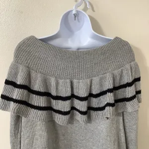 Very J Ruffle Top Knit Comfy Cozy Cozycore Grey Striped‎ Knitted Sweater Large thumbnail 5