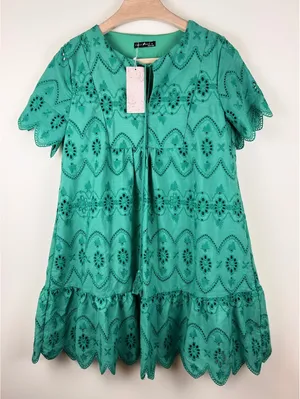 Emery Rose Green Eyelet Embroidered Babydoll Mini Dress NWT Size S Boho thumbnail 1