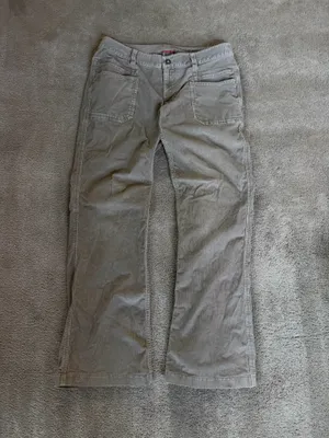 The North Face Women’s Gray Utility Pants Size 8 thumbnail 2