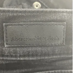Abercrombie & Fitch Womens Black Denim Shorts Raw Hem Cut Off Size 26 2 Low Rise thumbnail 7