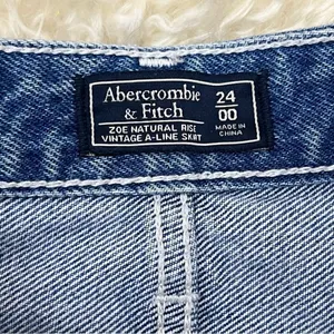Abercrombie & Fitch Striped Denim Mini Skirt High Waist Raw Hem 24 thumbnail 4