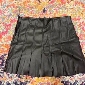 Black Pleated Leather Skirt thumbnail 1