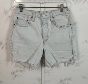 Levi's 501 cut off jean shorts thumbnail 1