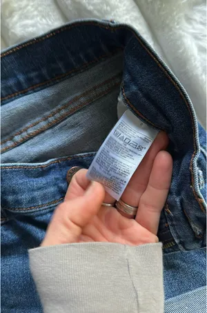 Old Navy Shorts Jean thumbnail 2
