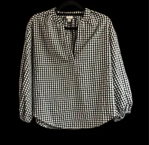 A New Day Black and White Gingham V-Neck Puff 3/4 Sleeve Oversized Top thumbnail 4