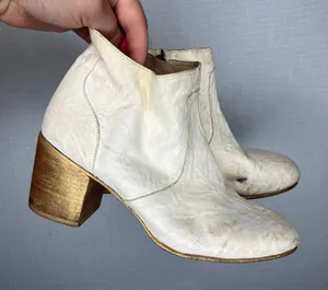 Esquivel | Elegant Cream Ankle‎ Boots with Wooden Heel 8 thumbnail 1