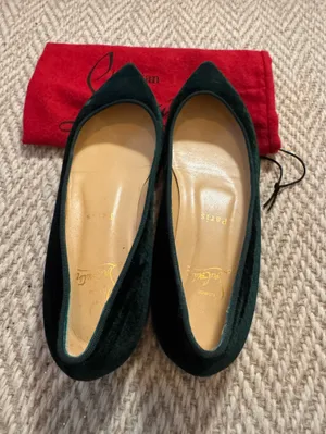 Christian Louboutin Green Velvet Pointed Toe Flats | Size 37 thumbnail 4