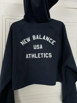 New Balance Hoodie Cropped thumbnail 1