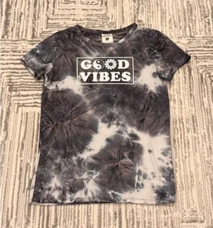 New "We Care Weekend Edition" women's small Good Vibes tie-dye super soft top thumbnail 1