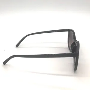 Black Sunglasses 🌸Free w/ any Bundle purchase thumbnail 4
