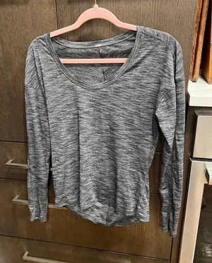 Lululemon Yogi Everyday long-sleeve top in a gray space-dye Pima‎ cotton blend 8 thumbnail 1