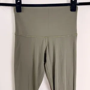 Aritzia TnaAction High Rise Leggings Olive Green‎ XS Full Length Activewear thumbnail 3