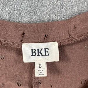 Buckle Tattered Lace Up Tee Shirt Women's Small Brown Short Sleeve Distressed thumbnail 4