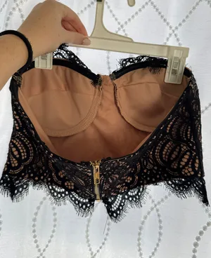 Nasty Gal Lace Crop Top thumbnail 3