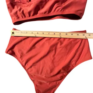 Cupshe Bikini Set Womens‎ Large Rust Twist Front High Waisted Two Piece Swimsuit thumbnail 6