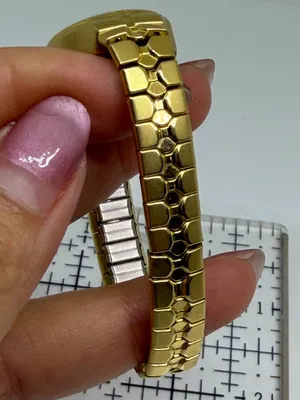 Vintage Carriage by Timex Gold Tone Oval Quartz Watch Stretch Band size 4” thumbnail 6
