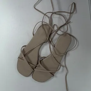 Quince 8 Flat Sandals Leather Ankle Wrap Square Toe Nude Strappy Minimalist Boho thumbnail 3