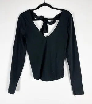 Free People Women's Cotton Blend V Neck Tie Back Long Sleeve Tee Shirt Top Black thumbnail 1