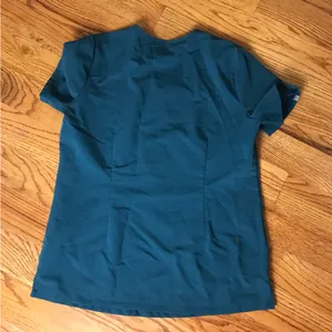 FIGS Teal Green V-Neck Scrub Top thumbnail 5