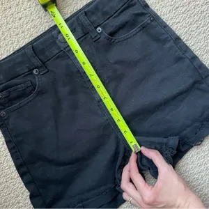 American Eagle Outfitters Curvy High Rise Stretch Black Denim Shorts 4 thumbnail 7