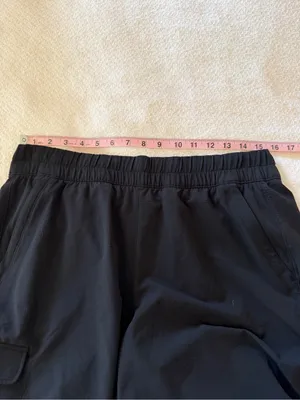 Athleta Boundless Cargo Jogger Pants Black Medium Ripstop thumbnail 10