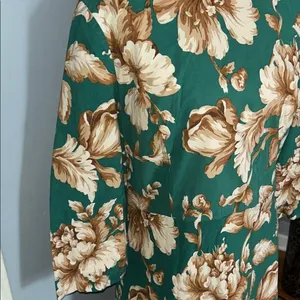 Maeve By Anthropologie Green and Tan Floral Tunic thumbnail 4