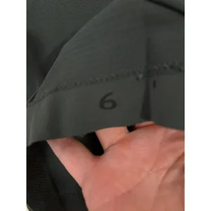 Lululemon Swiftly Tech Long Sleeve 2.0 Dark Green Shirt Size 6 Thumbholes thumbnail 2