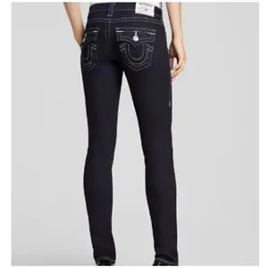 ✨True Religion Legging Sz 25 Black Jeans in Super Toxcont✨ thumbnail 2