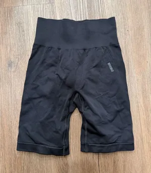 Gymshark Vital Seamless Black High Rise Cycling Shorts GLSH4250 Womens XS thumbnail 1