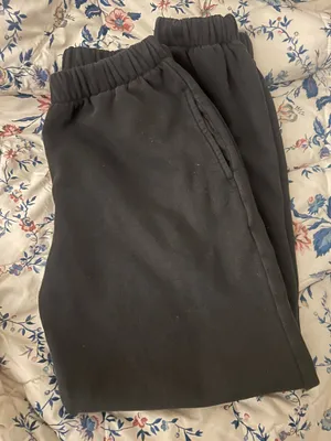 Brandy Melville Rosa Sweatpants Black thumbnail 1