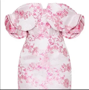Pretty Little Thing Pink V Bar Jacquard Bodycon Dress thumbnail 3