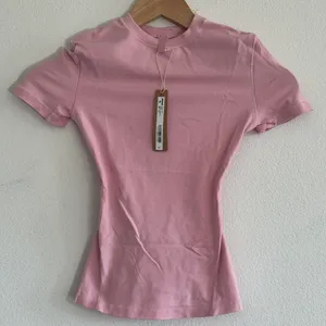 NWT Skims Cotton Jersey T- Shirt XXS thumbnail 2