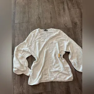 1. State Cream V-Neck Sweater thumbnail 8