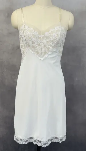 Vintage JCPenney Full Slip Dress‎ Women 36 14 Lace Trim Mini Coquette Balletcore thumbnail 1