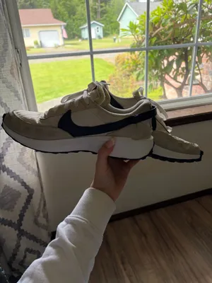 Nike Waffle Debut Sneakers thumbnail 3