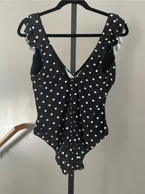 NWT Meet.Curve Polka Dot One Piece Swimsuit Size Medium White thumbnail 2