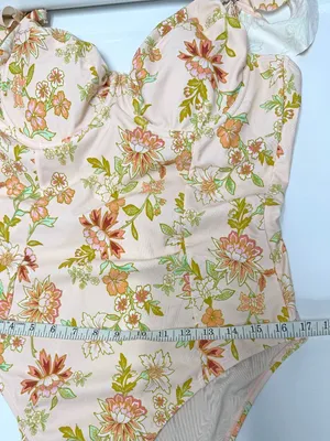 *NEW* Cupshe Floral Frenzy Tummy Control One-Piece Swimsuit thumbnail 13
