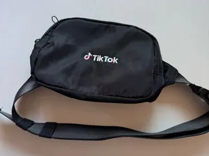 NWOT TikTok Fanny pack Black thumbnail 1